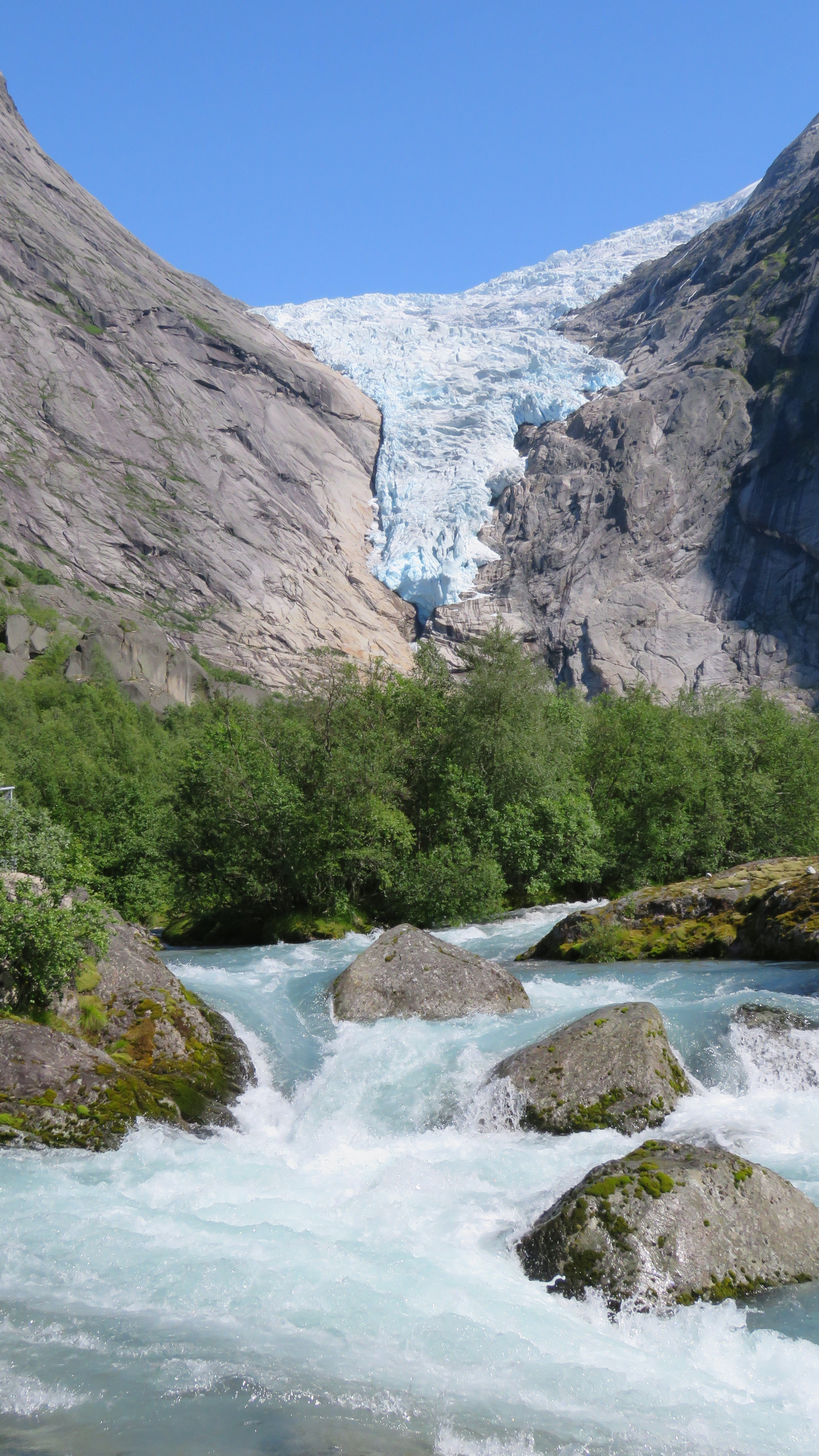 ブリクスダール氷河